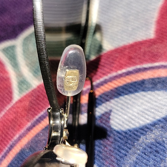 Authentic Gucci Sunglasses - Picture 11 of 13